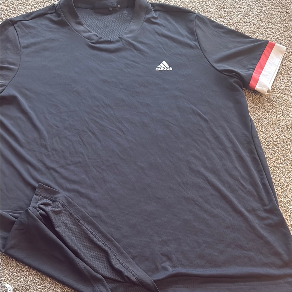 Adidas Men's heat dry collar blade  polo   golf   Size 2XL out of stock